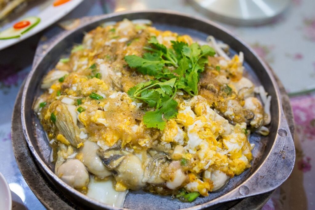 Oyster Omelette image