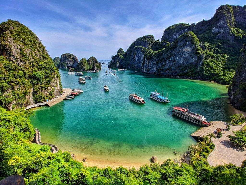 Halong-Bay-Vietnam