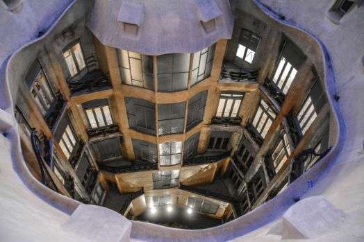 6 Must See Buildings By Gaudi In Barcelona (44)