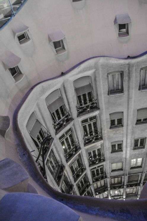 6 Must See Buildings By Gaudi In Barcelona (47)