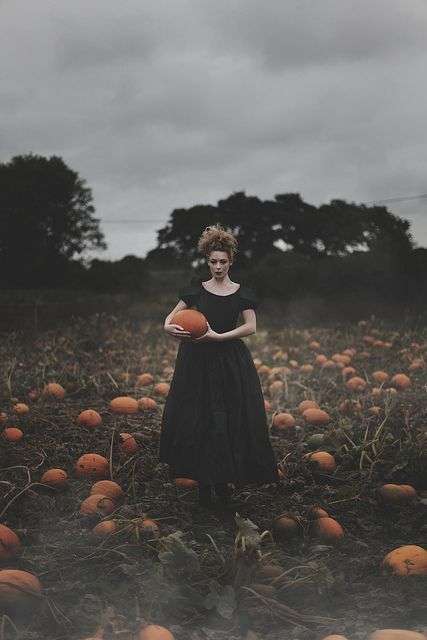 Creative Photoshoot Ideas For Halloween