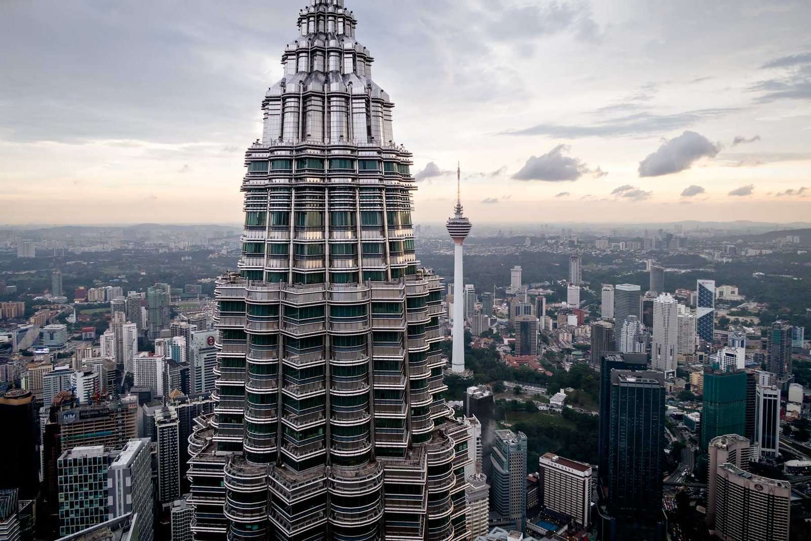 How to spend 3 amazing days in Kuala Lumpur, Malaysia - Petronas Twin Towers